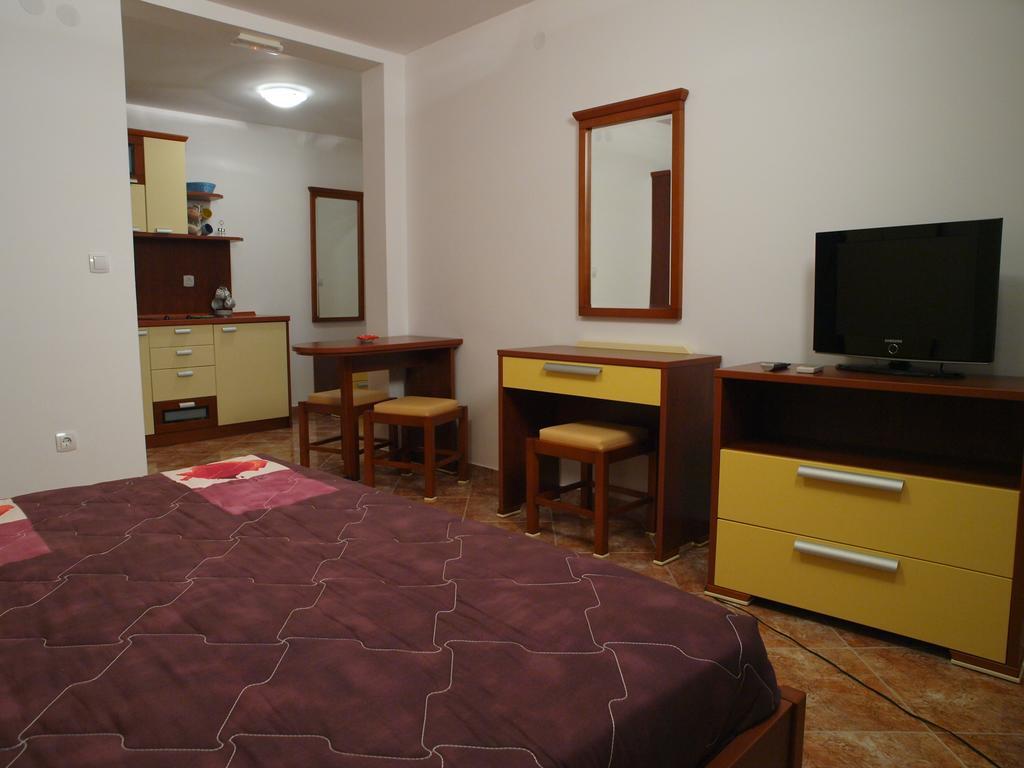Apartments Lanista Dragovic Petrovac Pokój zdjęcie